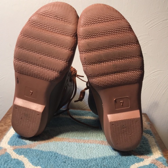 Crown & Ivy Duck Boots - Picture 8 of 9